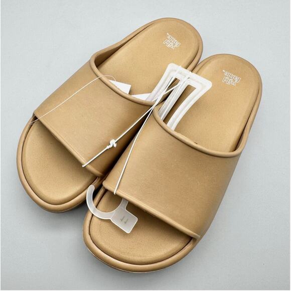 Wild Fable Sandals Womens 11 Tan Laney Platforms Neutral Y2K Slip On Cute Summer - Picture 1 of 6